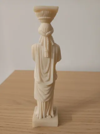 Figura Karyatide