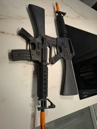 2 Metralletas de Juguete Negras