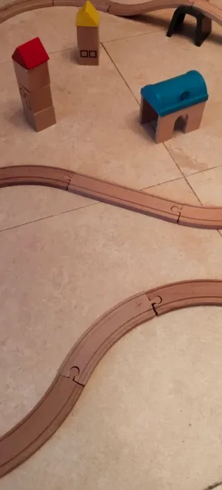 Trenes de madera IKEA