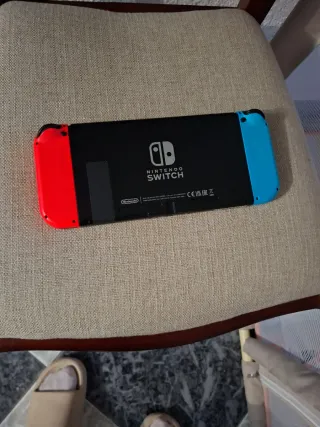 Nintendo Switch Azul y Rojo