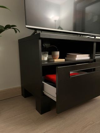 Mueble TV negro madera