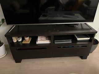 Mueble TV negro madera