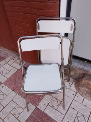 Pareja de sillas plegables metal y madera