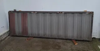 Puerta de garaje metálica 2,50 X 2,28 metros