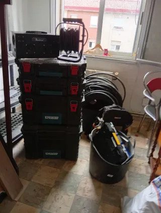 Se ofrece servicio instalaciones de electricidad