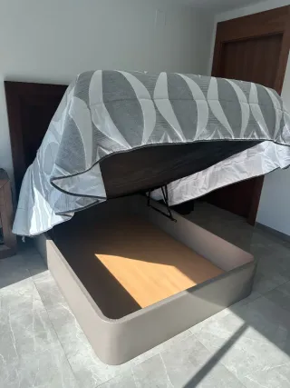 Canapé abatible y cabecero nogal