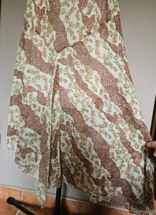 Precioso vestido con original estampado