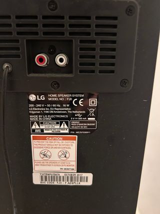 Torre de Sonido LG Negra