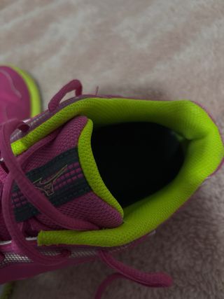 Botas deportivas padel