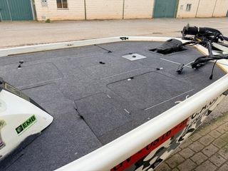 BassBoat Quintrex & Honda
