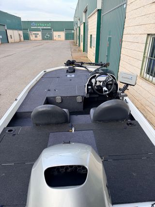 BassBoat Quintrex & Honda