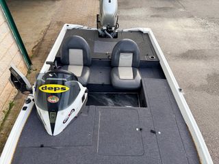 BassBoat Quintrex & Honda
