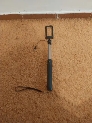 Palo Selfie con Cable Jack 3.5mm