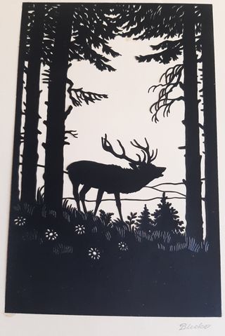 Silhouette in carta con Cervo