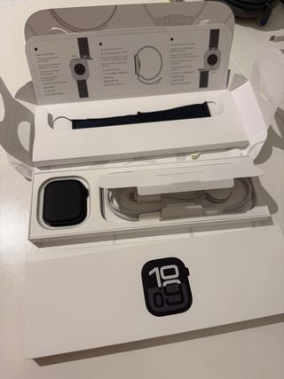 Apple Watch Series 10 46mm Negro MUY POCO USO