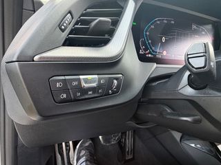 BMW Serie 1 2024 paquete M techo solar