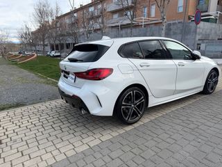 BMW Serie 1 2024 paquete M techo solar