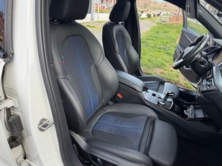 BMW Serie 1 2024 paquete M techo solar