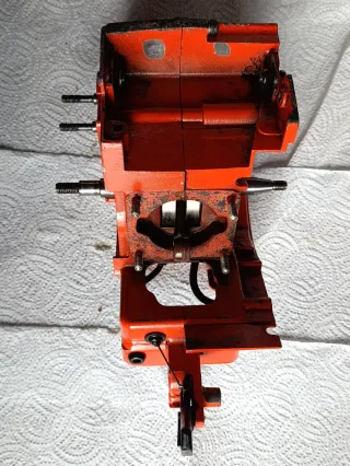 Motosierra Tanaka ECS 351