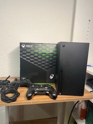 Xbox Series X 1TB + 2 Mandos + Nacon Revolution X
