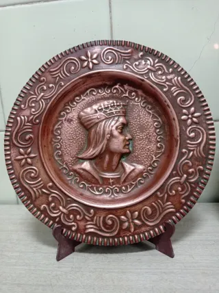 Lote Decoración Antiguo: Platos y Figura