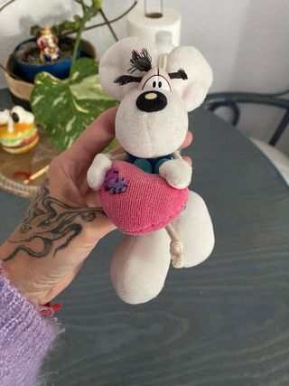 Peluche Diddl con ventosa