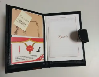 Portadocumentos y agenda piel negro y marrón
