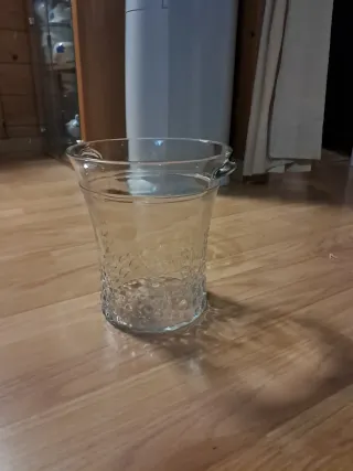 Cubiteras de cristal para vino