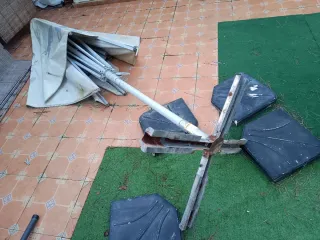 Sombrilla Red Bull 4x4 con 4 pesas