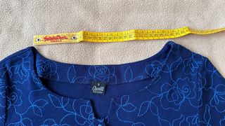 Maglia Oscalito blu con fiori