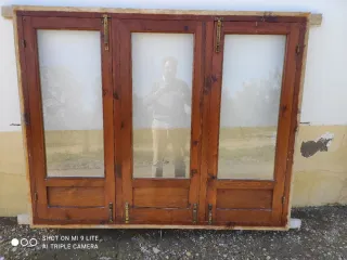 Ventana madera 150x120cm