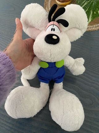 Peluche Diddl blanco con peto azul