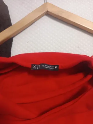 Vestido rojo midi tirantes