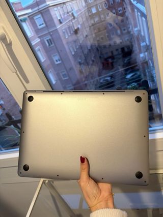 MacBook Air 13” Gris Espacial (2018)