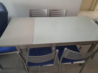 Mesa extensible vidrio y metal