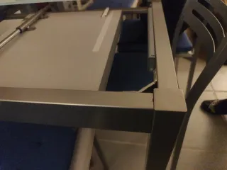 Mesa extensible vidrio y metal