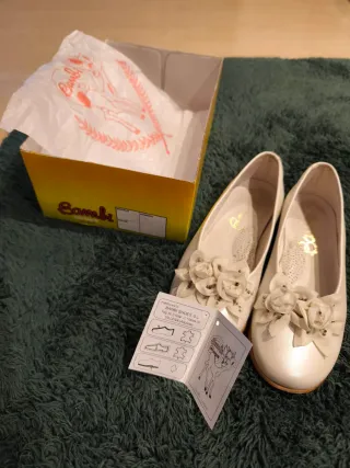 Zapatos comunión niña,blanco rotonacarado numero33