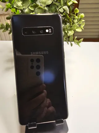Samsung Galaxy S10+