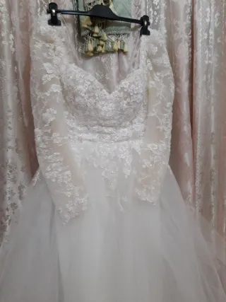 Elegante Vestido Novia Pedrería