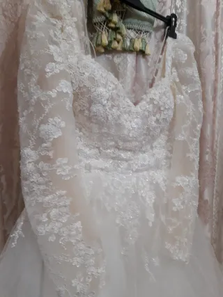 Elegante Vestido Novia Pedrería