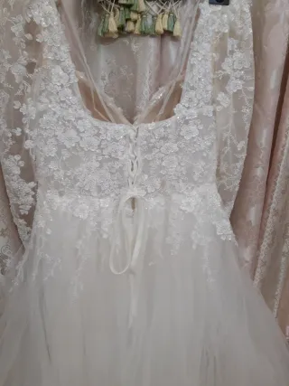 Elegante Vestido Novia Pedrería