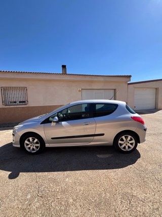 Peugeot 308 2008