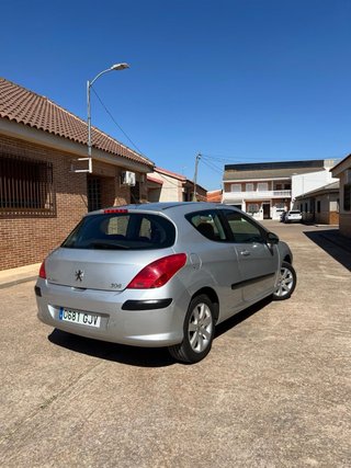 Peugeot 308 2008