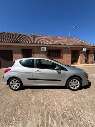 Peugeot 308 2008