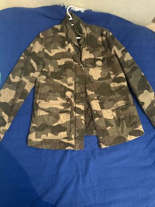 Cazadora Camuflaje Beige y Verde