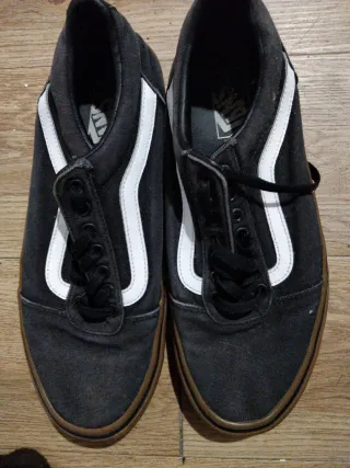 Zapatillas Vans Negras y Marrones