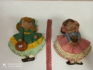 2 Muñecas de cerámica pintadas a mano