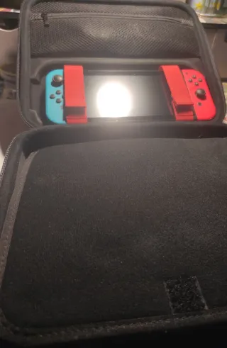 Nintendo Switch Blu e Rosso