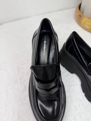 Mocasín negras mujer T-39