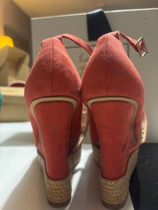 Zapatos de plataforma rojos